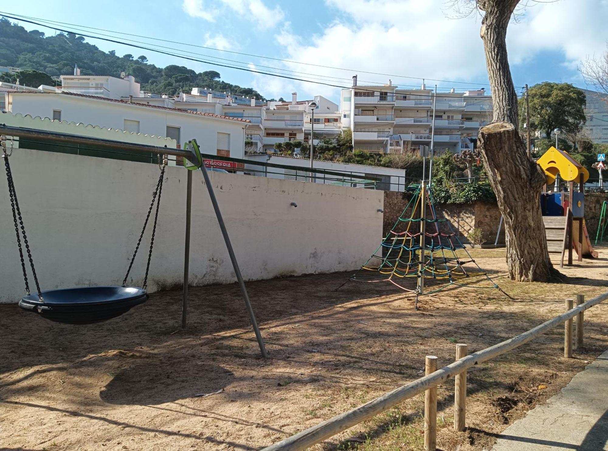Apartamento Con Piscina - Tossa - Magnificas Vistas Al Mar ジローナ エクステリア 写真